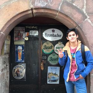 Meet your Posher, Alejandro